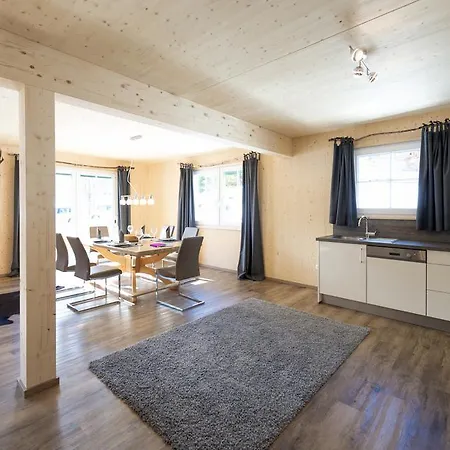 هاوس لوسربليك