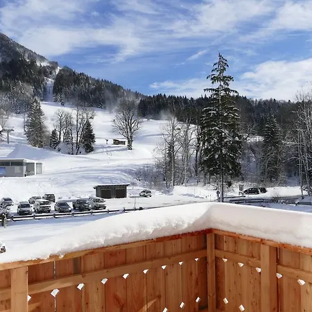 Haus Loserblick Holiday home *